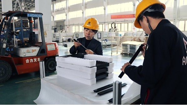 鋁型材選購(gòu)避坑指南：5個(gè)關(guān)鍵參數(shù)必看